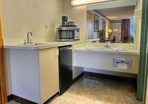 фото отеля Quality Inn Rome (New York)