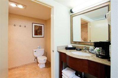 фото отеля Hampton Inn Sea World Airport San Diego