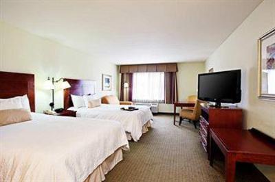фото отеля Hampton Inn Sea World Airport San Diego