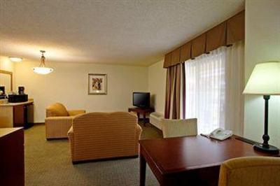 фото отеля Hampton Inn Sea World Airport San Diego