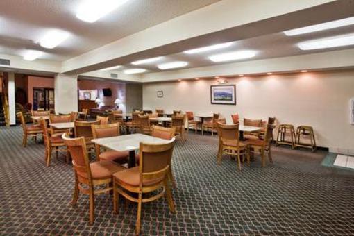 фото отеля Holiday Inn Express Hiawassee