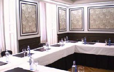 фото отеля Hotel Opera Madrid