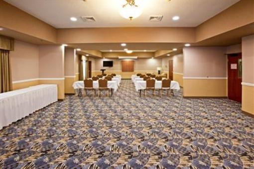 фото отеля Holiday Inn Express Bedford