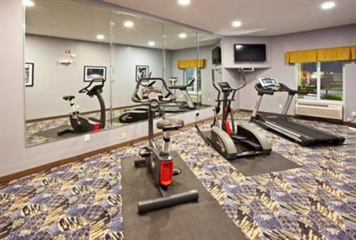 фото отеля Holiday Inn Express Bedford