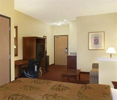 фото отеля BEST WESTERN PLUS I-5 Inn & Suites
