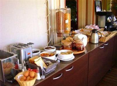 фото отеля BEST WESTERN Hotel La Rade