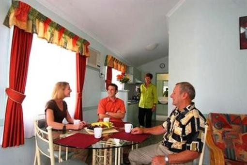 фото отеля Discovery Holiday Parks Cabins Perth