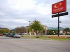фото отеля Econo Lodge Inn & Suites Fiesta Park