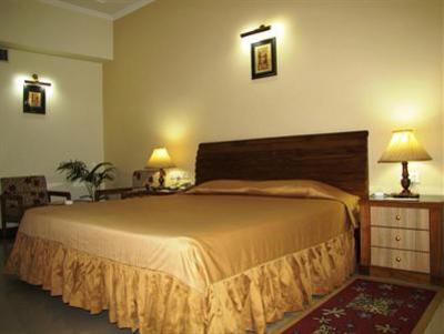 фото отеля Pacific Hotel Dehradun