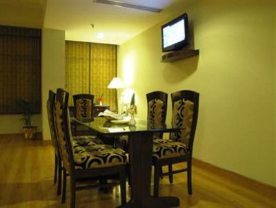 фото отеля Pacific Hotel Dehradun