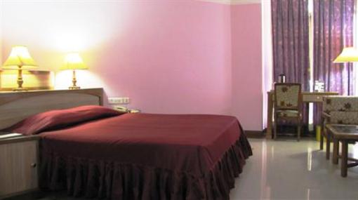 фото отеля Pacific Hotel Dehradun