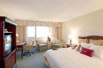 фото отеля DoubleTree by Hilton Orlando Airport Hotel
