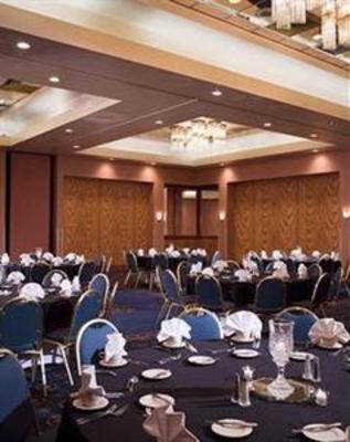фото отеля DoubleTree by Hilton Orlando Airport Hotel