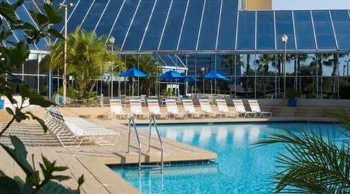фото отеля DoubleTree by Hilton Orlando Airport Hotel