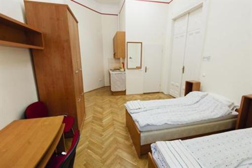 фото отеля Guest Rest Budapest Hostel