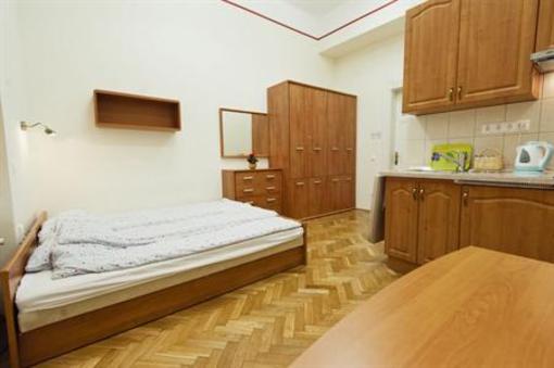 фото отеля Guest Rest Budapest Hostel