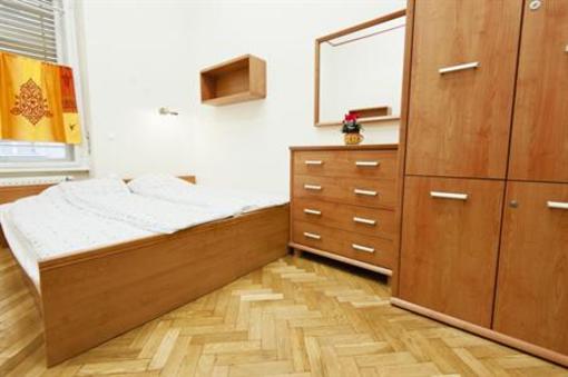 фото отеля Guest Rest Budapest Hostel