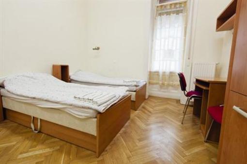 фото отеля Guest Rest Budapest Hostel
