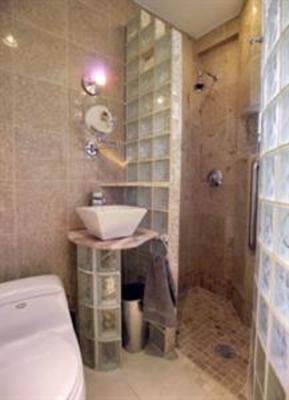 фото отеля Ray's Bucktown Bed and Breakfast