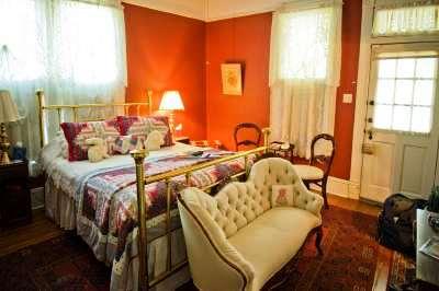 фото отеля Brackenridge House Bed & Breakfast San Antonio