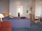 фото отеля Bush Inn Court Motel