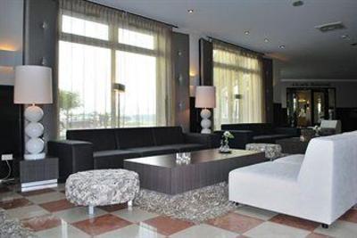 фото отеля Van Der Valk Resort Linstow