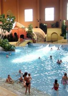 фото отеля Van Der Valk Resort Linstow