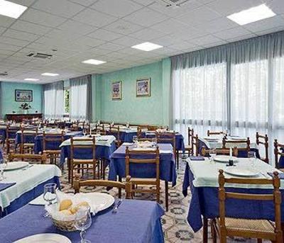 фото отеля Parador Hotel Residence