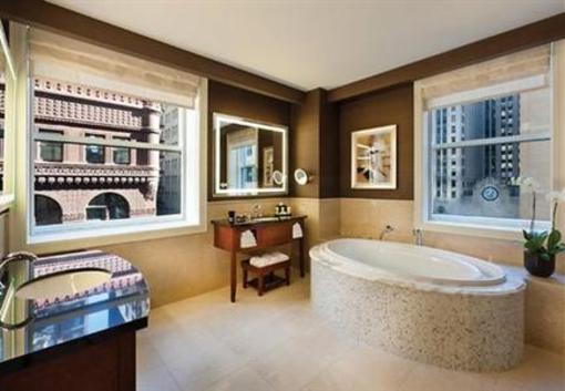 фото отеля JW Marriott Chicago