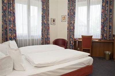 фото отеля Hotel Doria Dusseldorf