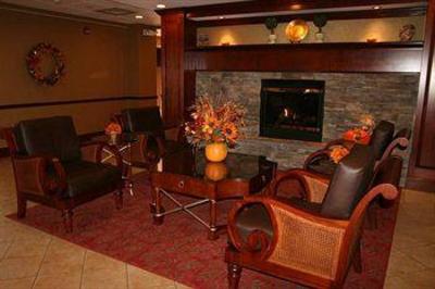 фото отеля Hampton Inn Waynesboro / Stuarts Draft