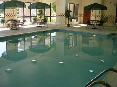 фото отеля Hampton Inn Waynesboro / Stuarts Draft