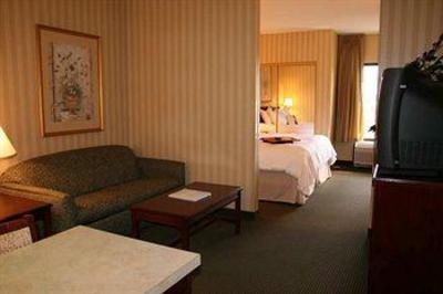 фото отеля Hampton Inn Waynesboro / Stuarts Draft