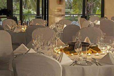 фото отеля Radisson Blu Resort Fiji Denarau Island