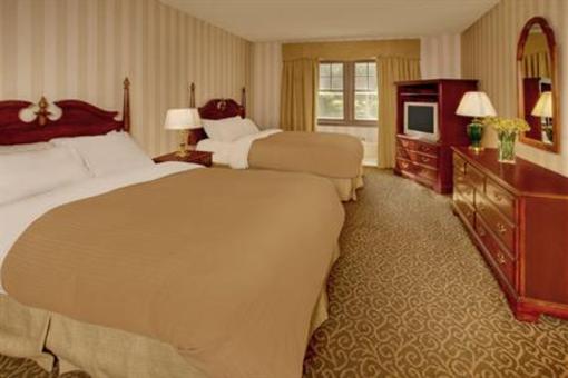 фото отеля Clarion Hotel Century House Latham