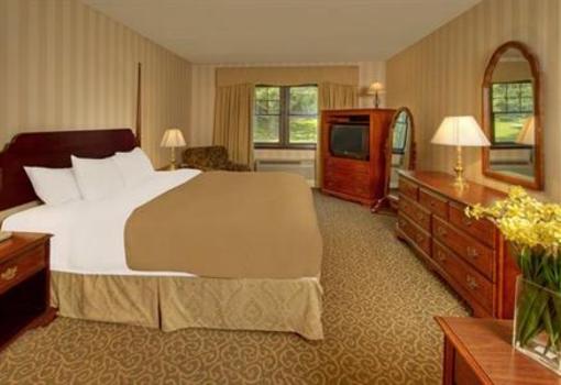 фото отеля Clarion Hotel Century House Latham