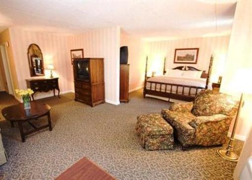 фото отеля Clarion Hotel Century House Latham