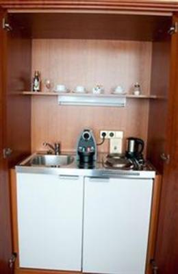 фото отеля Opera Suites