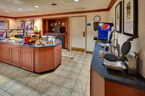фото отеля Staybridge Suites Chicago Oakbrook Terrace
