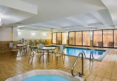 фото отеля Courtyard Chicago Midway Airport