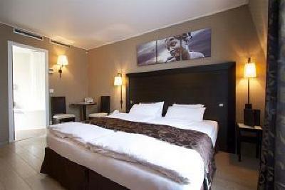 фото отеля Comfort Hotel Andre Latin