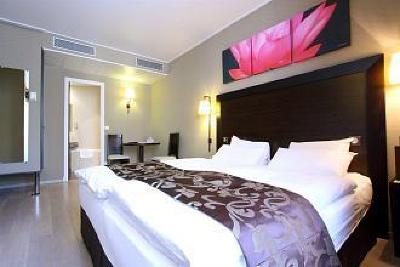 фото отеля Comfort Hotel Andre Latin