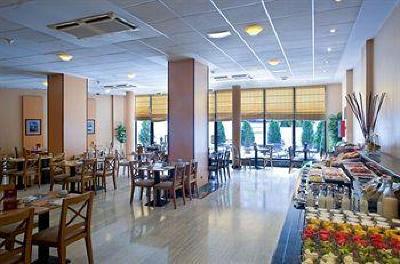 фото отеля Tryp Rey Pelayo Hotel
