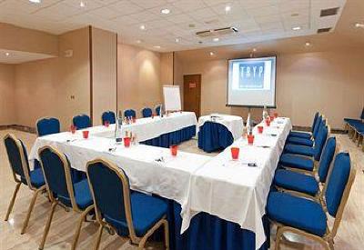 фото отеля Tryp Rey Pelayo Hotel