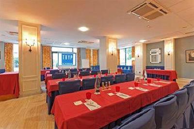 фото отеля Tryp Rey Pelayo Hotel