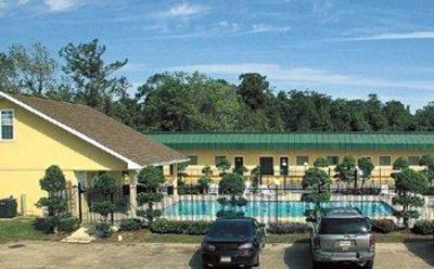 фото отеля BEST WESTERN Forest Inn