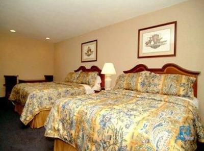 фото отеля BEST WESTERN Forest Inn