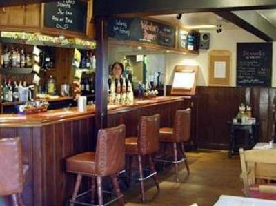 фото отеля The Peterborough Arms Inn Chippenham
