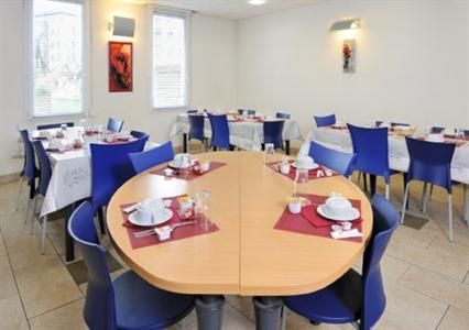 фото отеля Sejours & Affaires Clairmarais - Reims