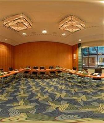 фото отеля Maritim Hotel Duesseldorf